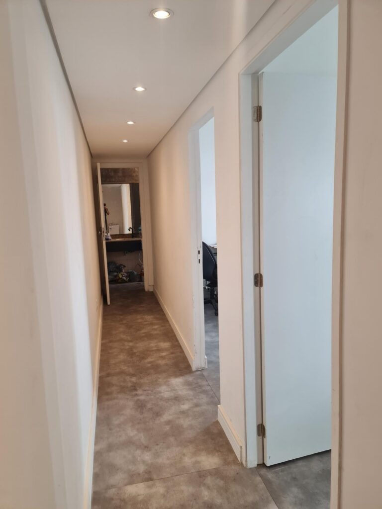 Sala Comercial à venda na Avenida Paulista - Sala de Reunião e Lavabo