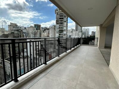 Apartamento com 3 Quartos à Venda, 227M²